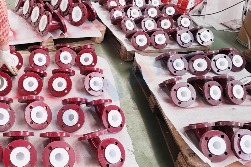 ptfe lined pipes and fittings